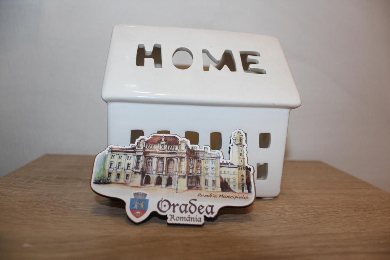 Central Cosy Apart Oradea Exterior foto